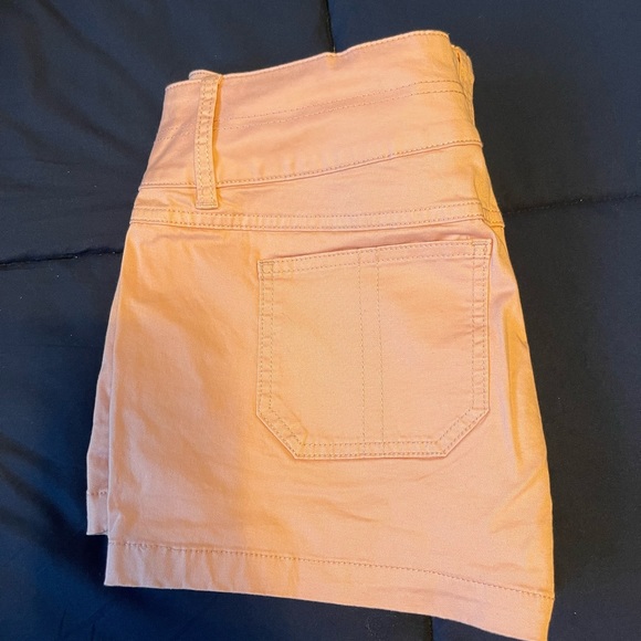 Kismet pink shorts - Picture 2 of 2